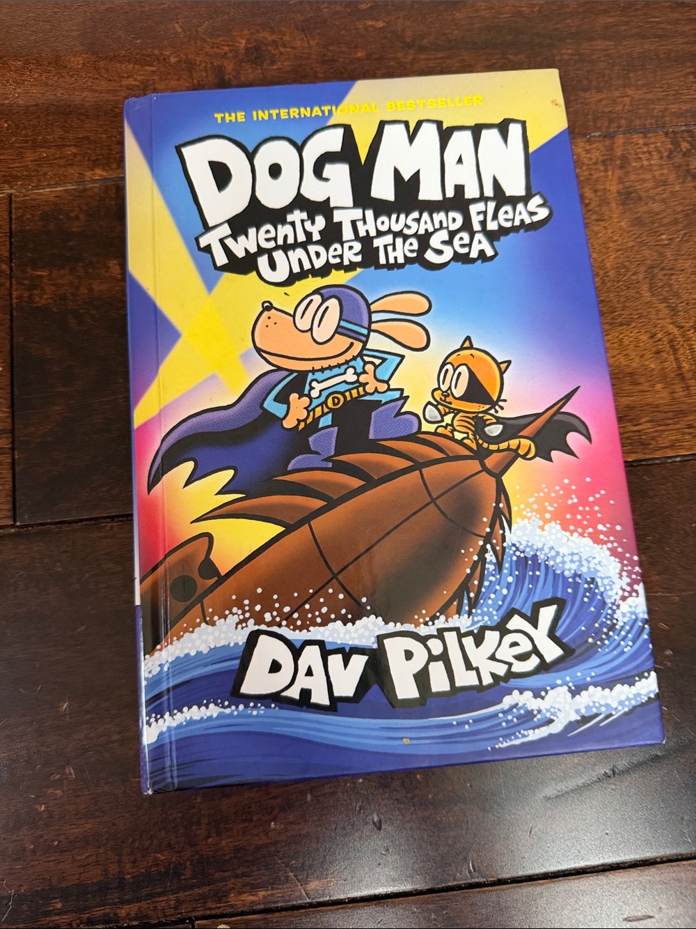 Dog Man: Twenty Thousand Fleas Under the Sea - Purple Cover by